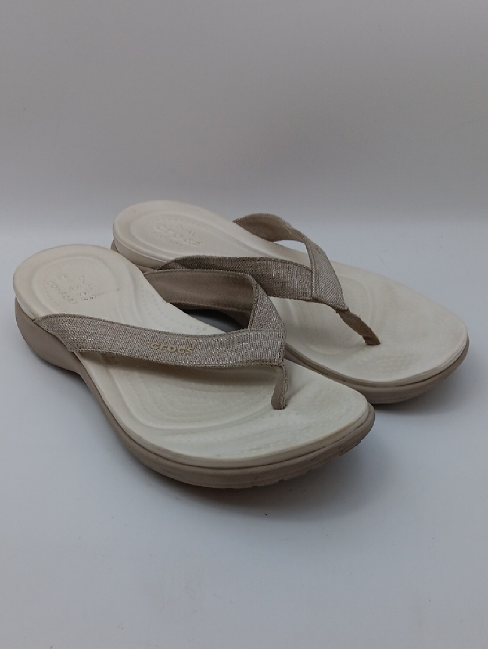 CROCS Women’s Beige Glitter Strap Sandal SIZE 9